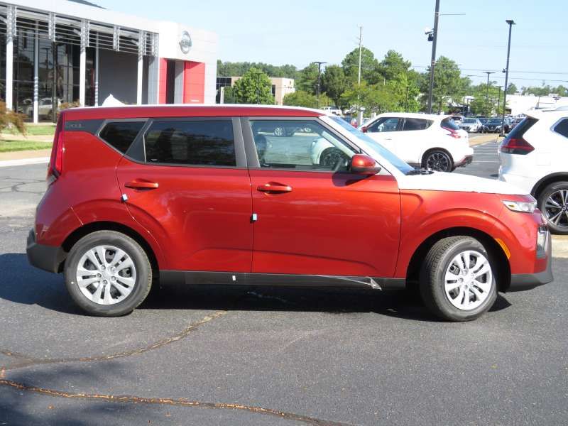 Used 2020 Kia Soul LX with VIN KNDJ23AU5L7079176 for sale in Midlothian, VA