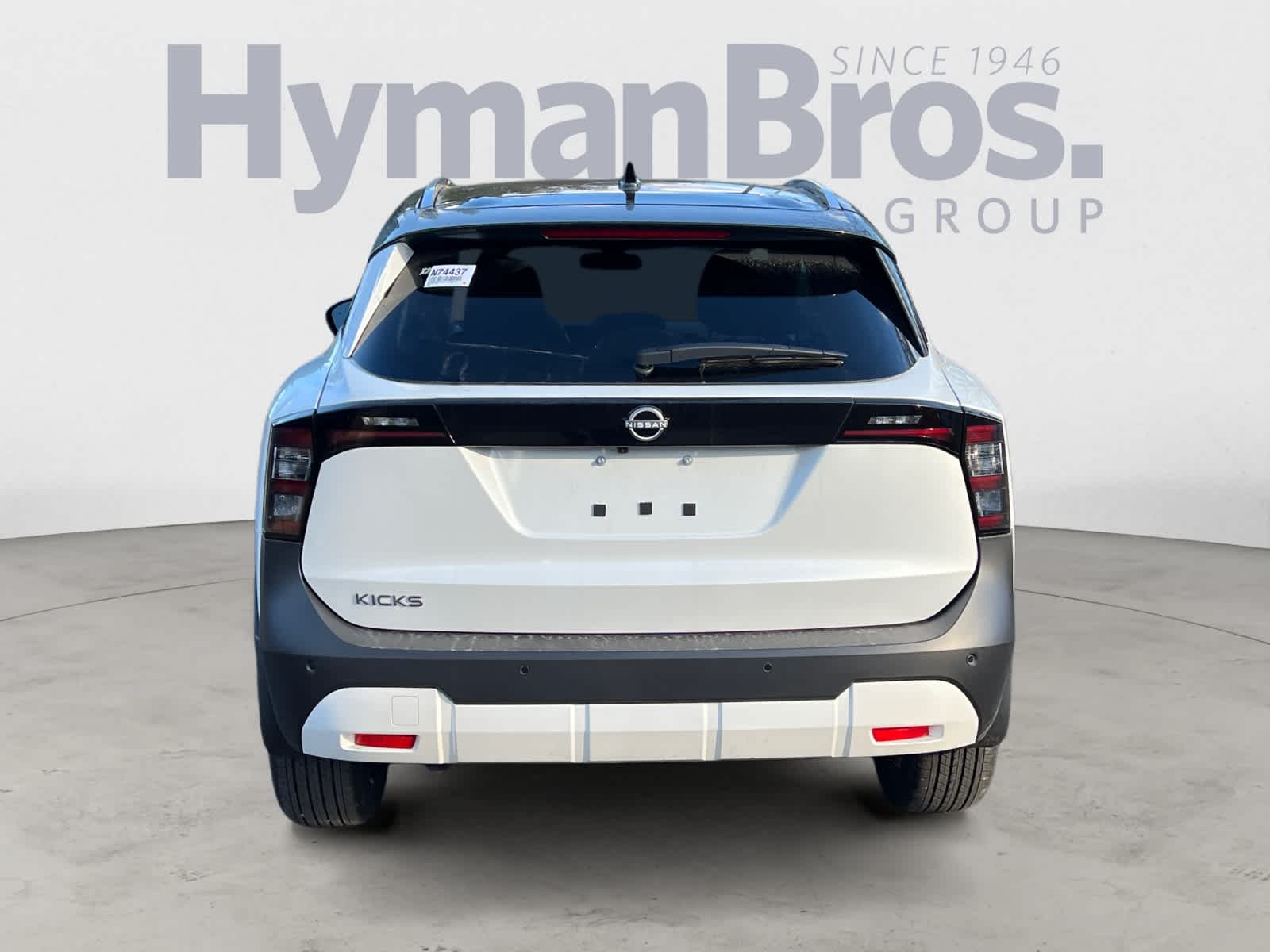 2026 Nissan Kicks SV photo 3