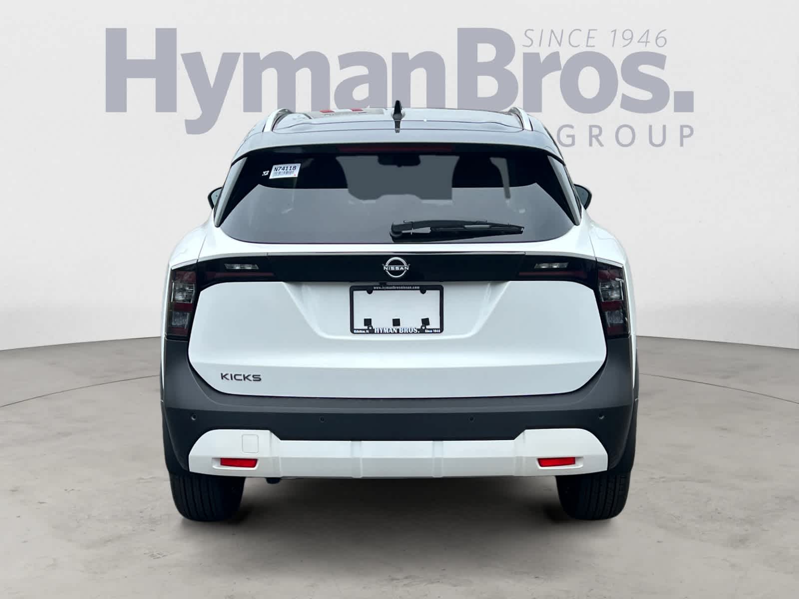 2025 Nissan Kicks SV photo 3