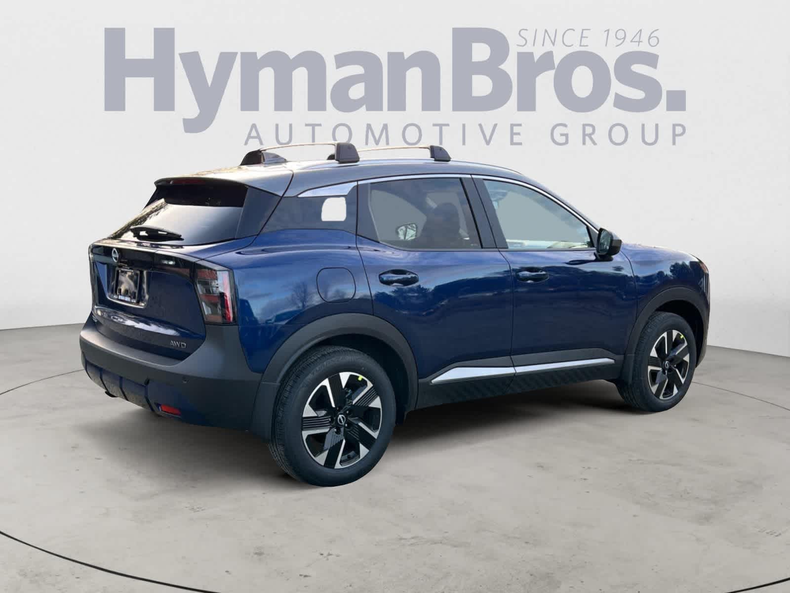 2025 Nissan Kicks SV photo 3