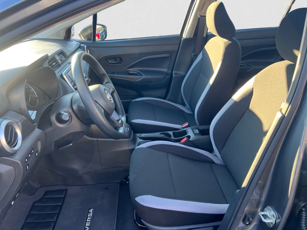 New 2025 Nissan Versa 1.6 S Sedan