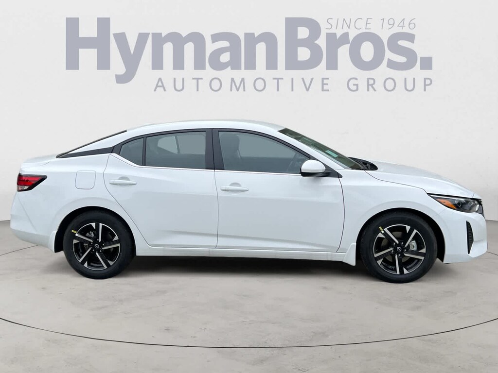 New 2025 Nissan Sentra SV Sedan