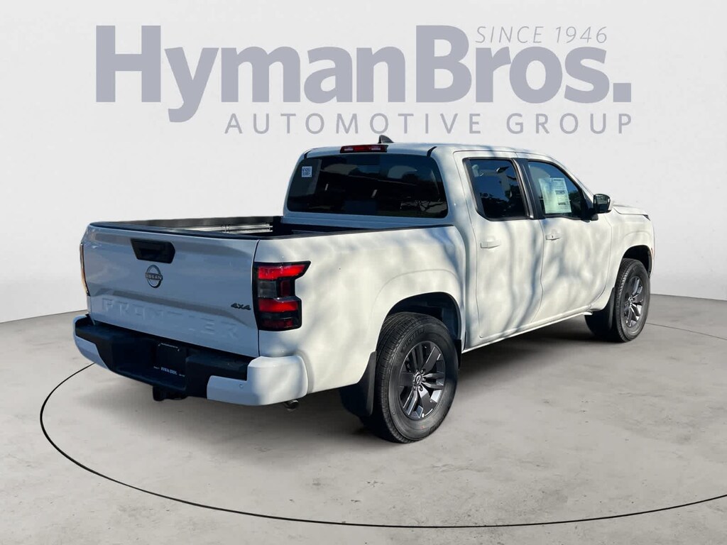 New 2026 Nissan Frontier SV Truck Crew Cab