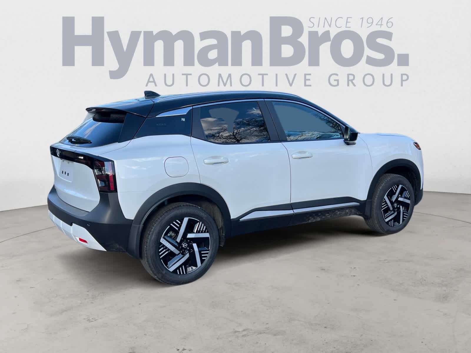 2026 Nissan Kicks SV photo 2