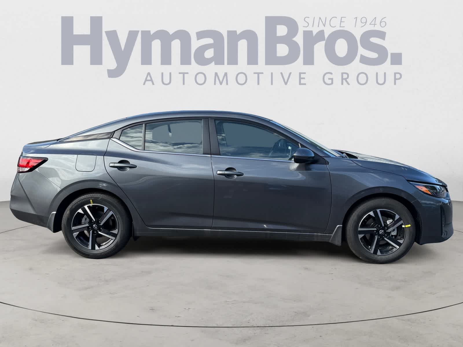 2025 Nissan Sentra SV photo 2