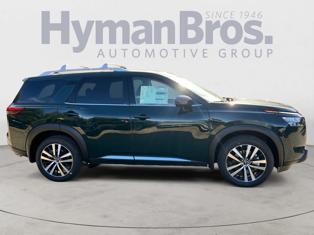 New 2025 Nissan Pathfinder Platinum SUV