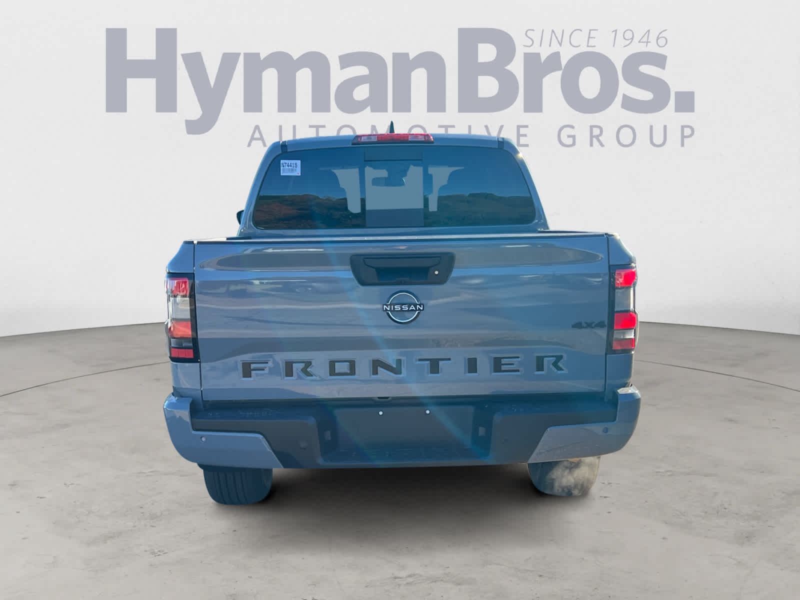 2026 Nissan Frontier Crew Cab SV photo 4