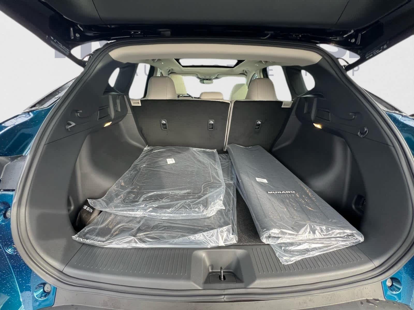 2025 Nissan Murano SL photo 4