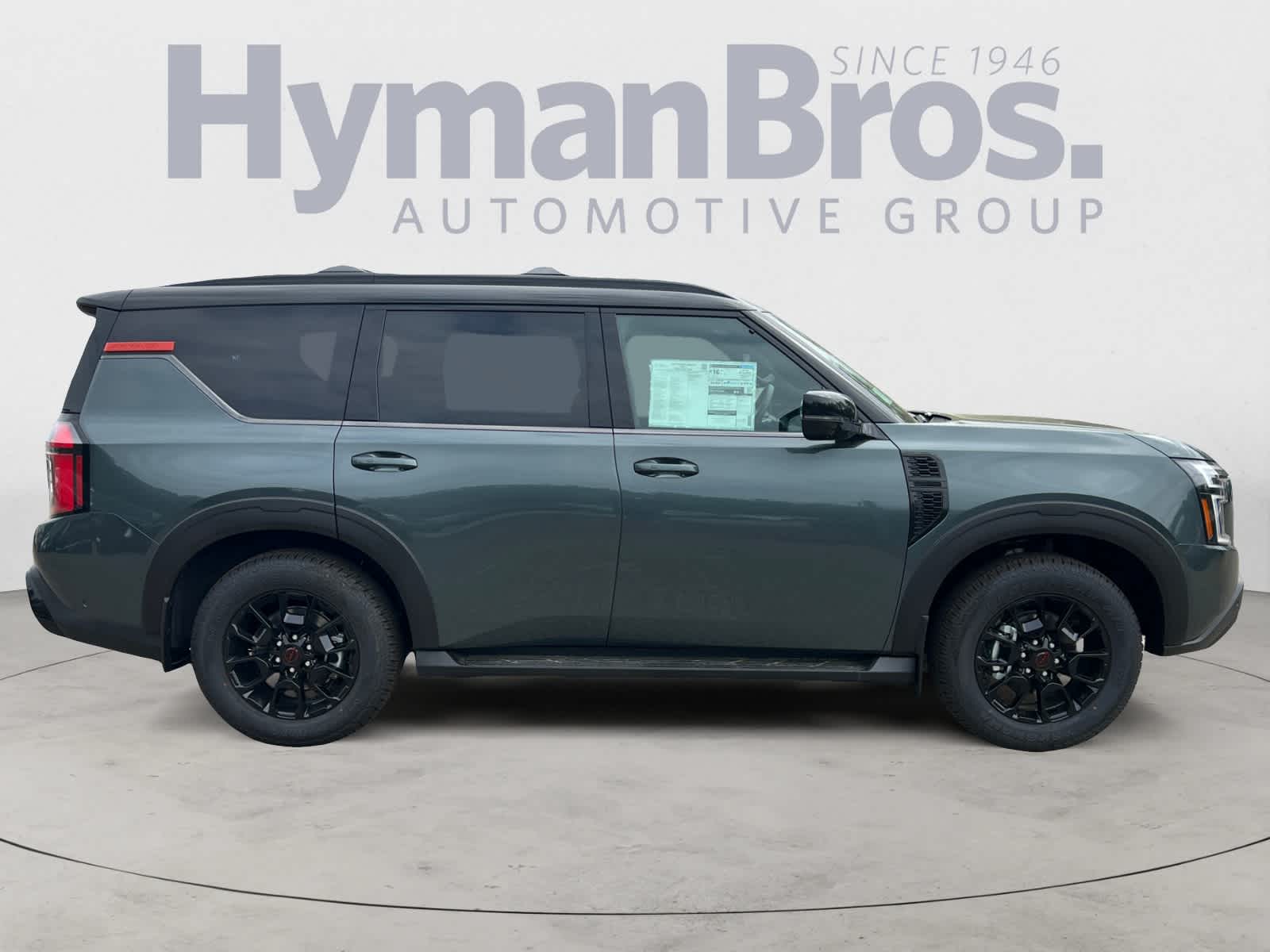 2025 Nissan Armada photo 2