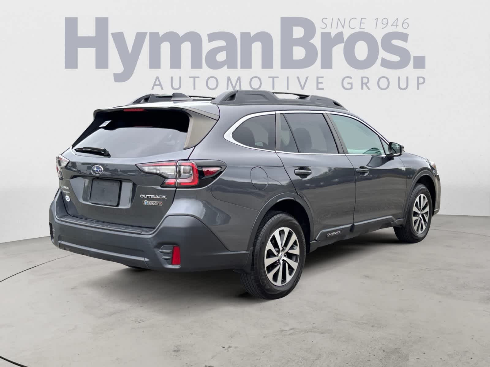 2021 Subaru Outback Premium photo 3