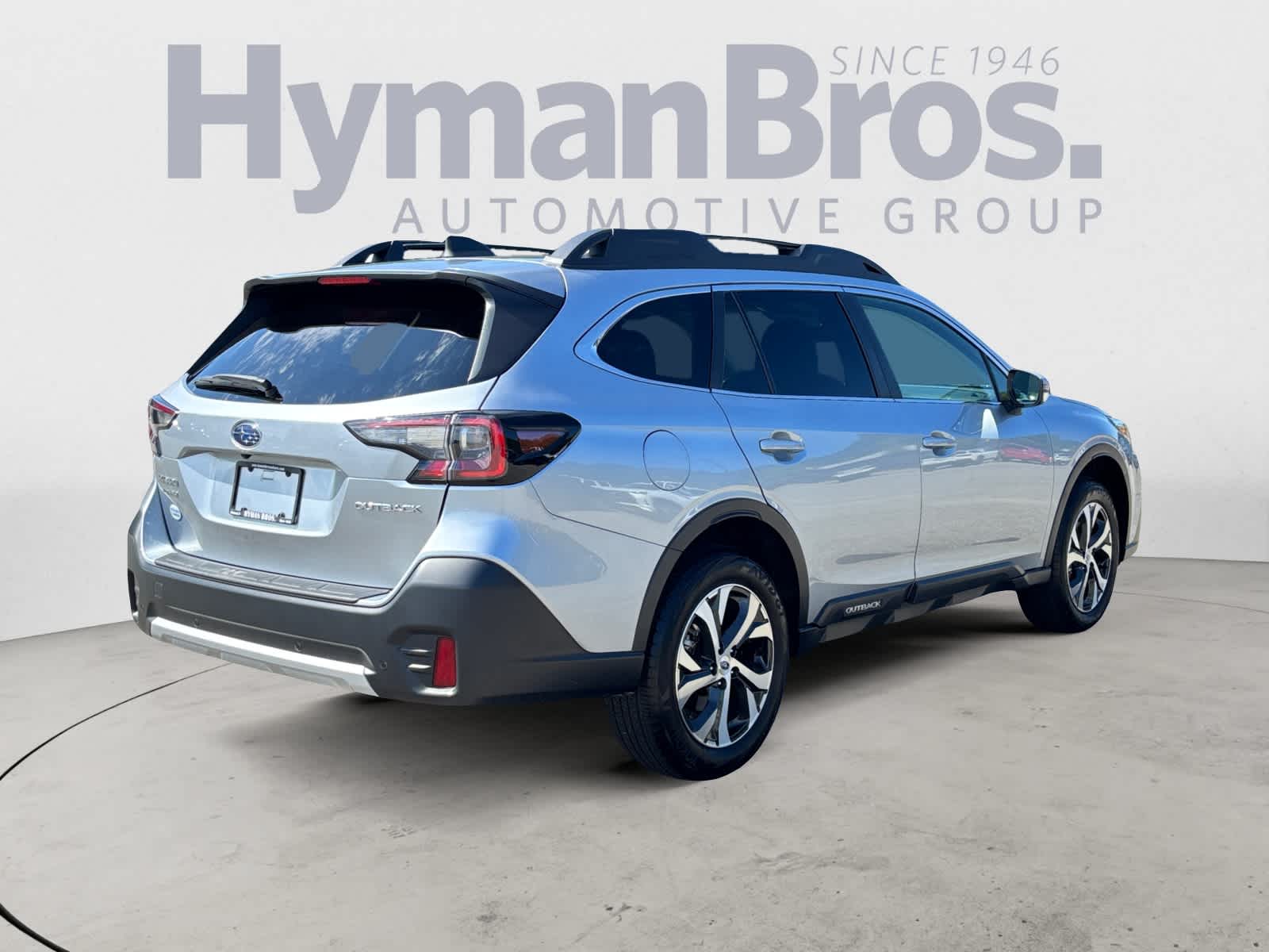 2022 Subaru Outback Limited photo 3