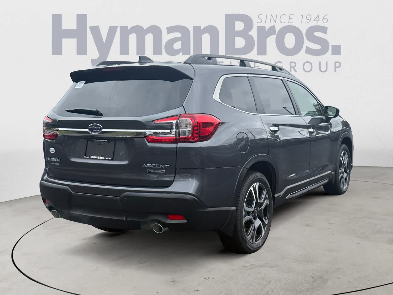 2025 Subaru Ascent Touring photo 2