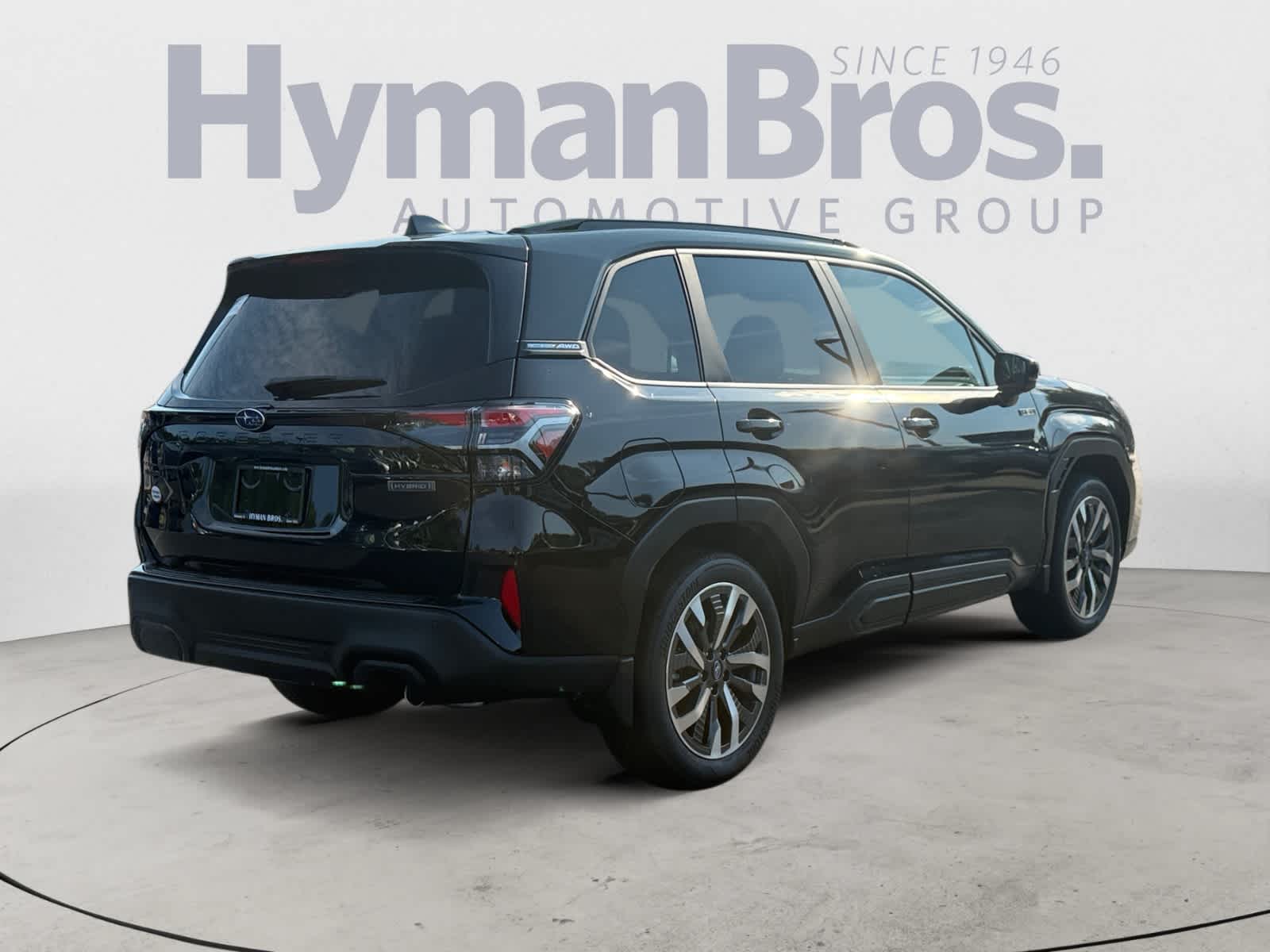 2025 Subaru Forester Touring photo 2