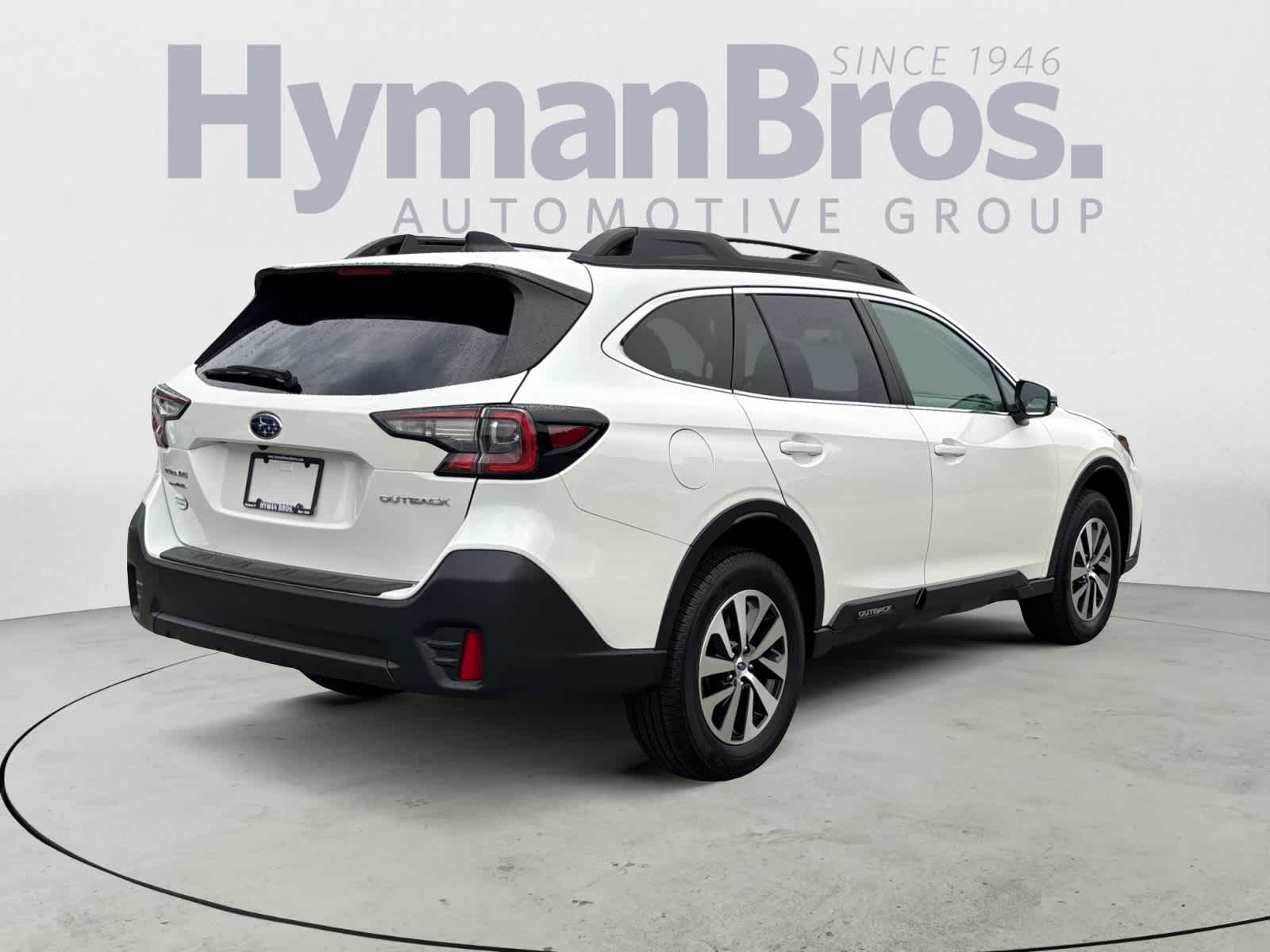 2022 Subaru Outback Premium photo 2