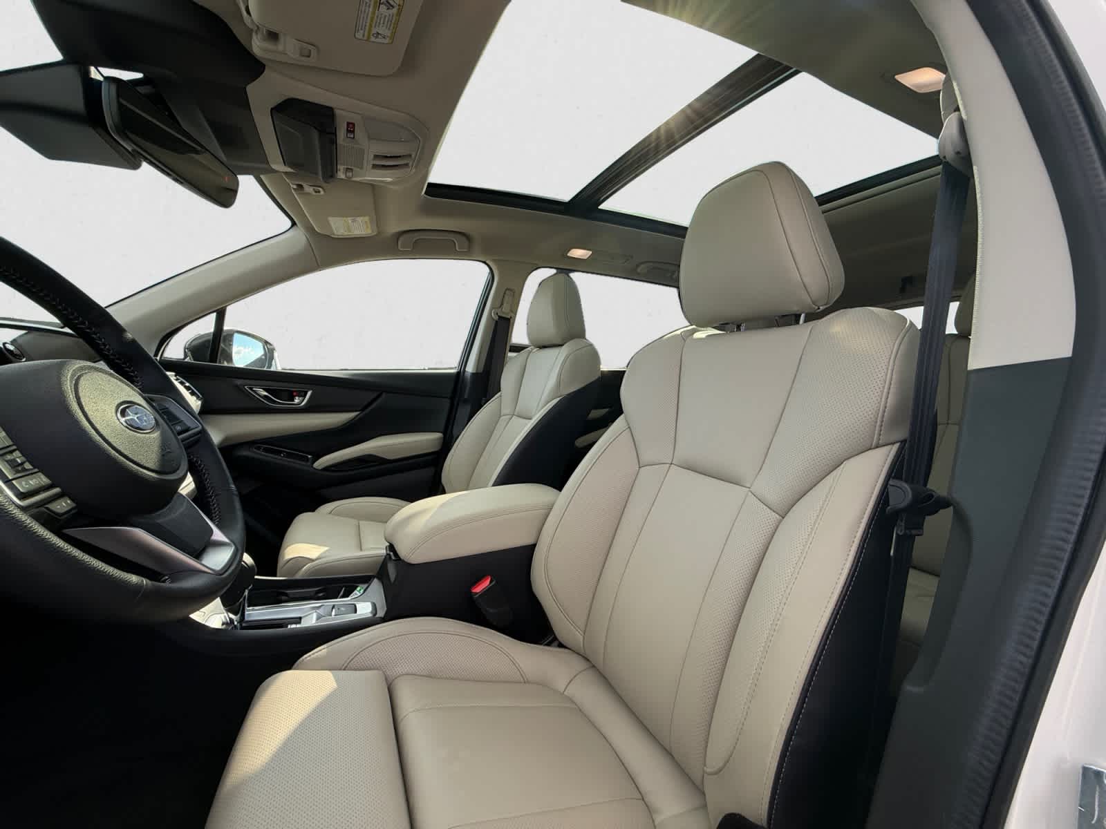 2025 Subaru Ascent Limited - Photo 17