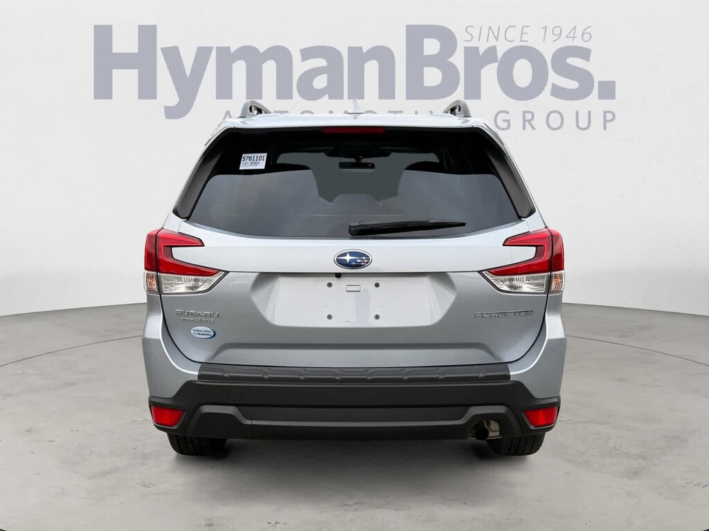 Used 2023 Subaru Forester Premium CVT