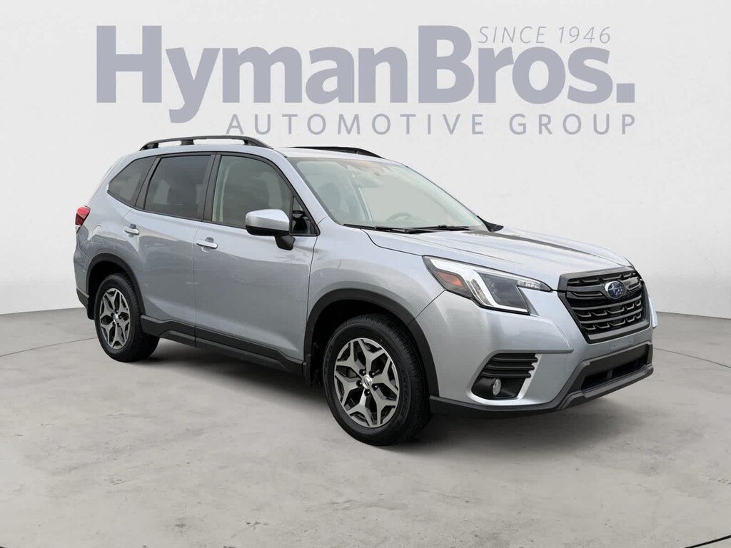 Used 2023 Subaru Forester Premium CVT