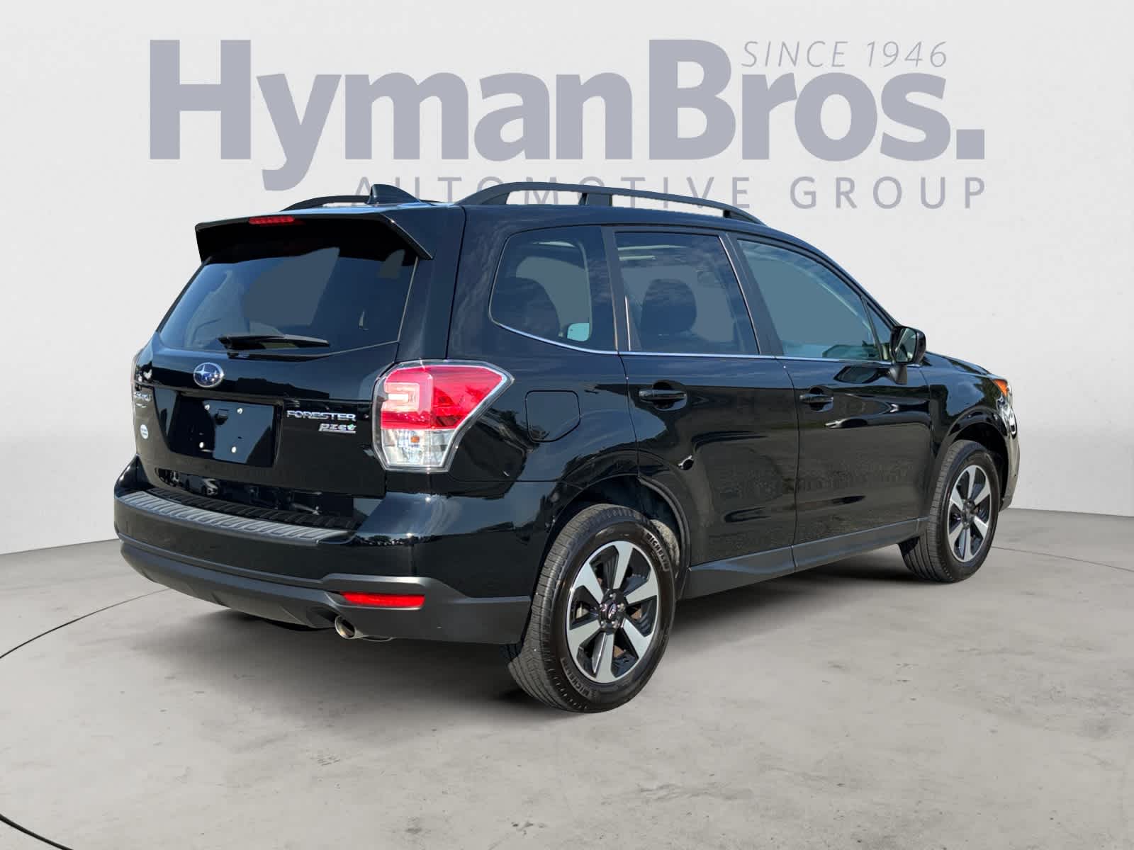 2017 Subaru Forester Limited 2.5i photo 3