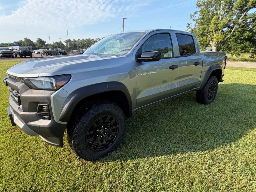 2026 Chevrolet Colorado Trail Boss - Photo 17