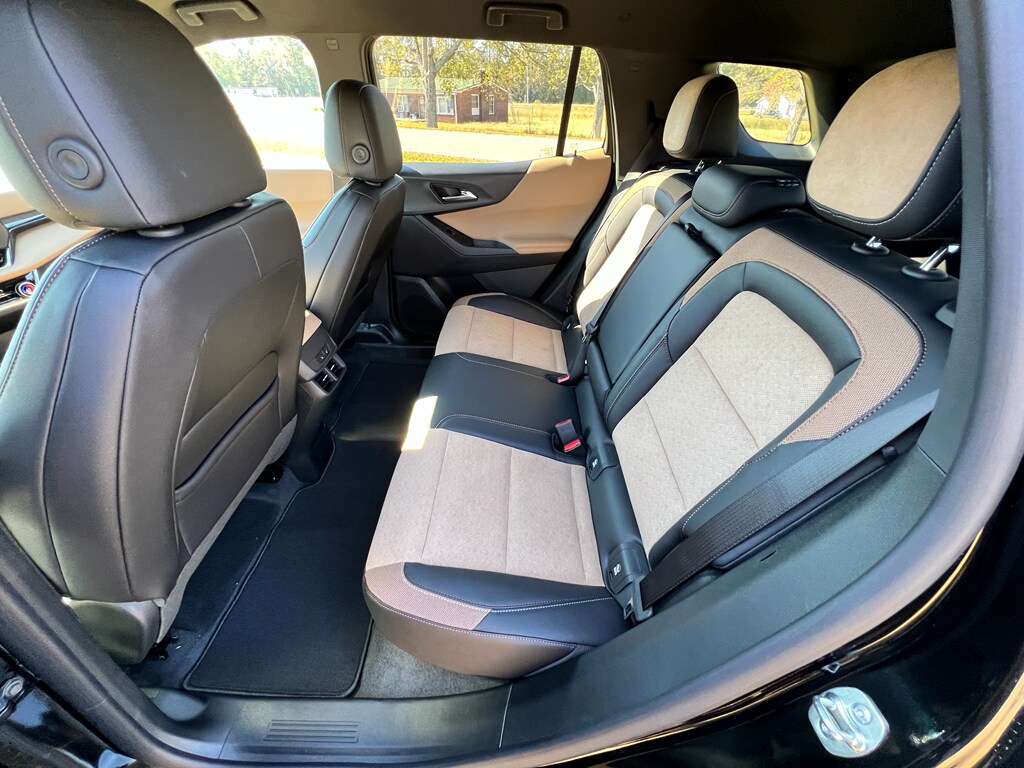 2026 Chevrolet Equinox ACTIV - Photo 4