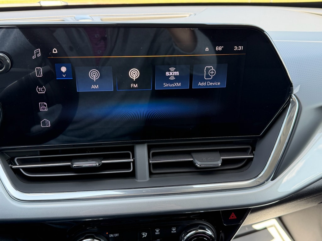 2026 Chevrolet Trax LT - Photo 15