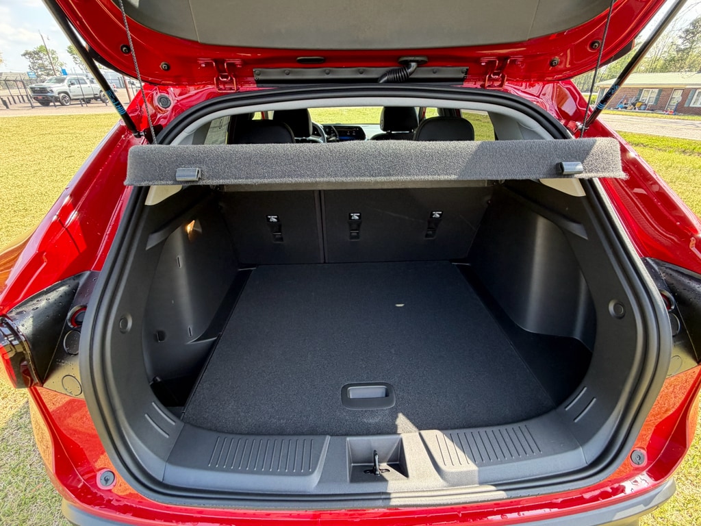 2026 Chevrolet Trax LT - Photo 25