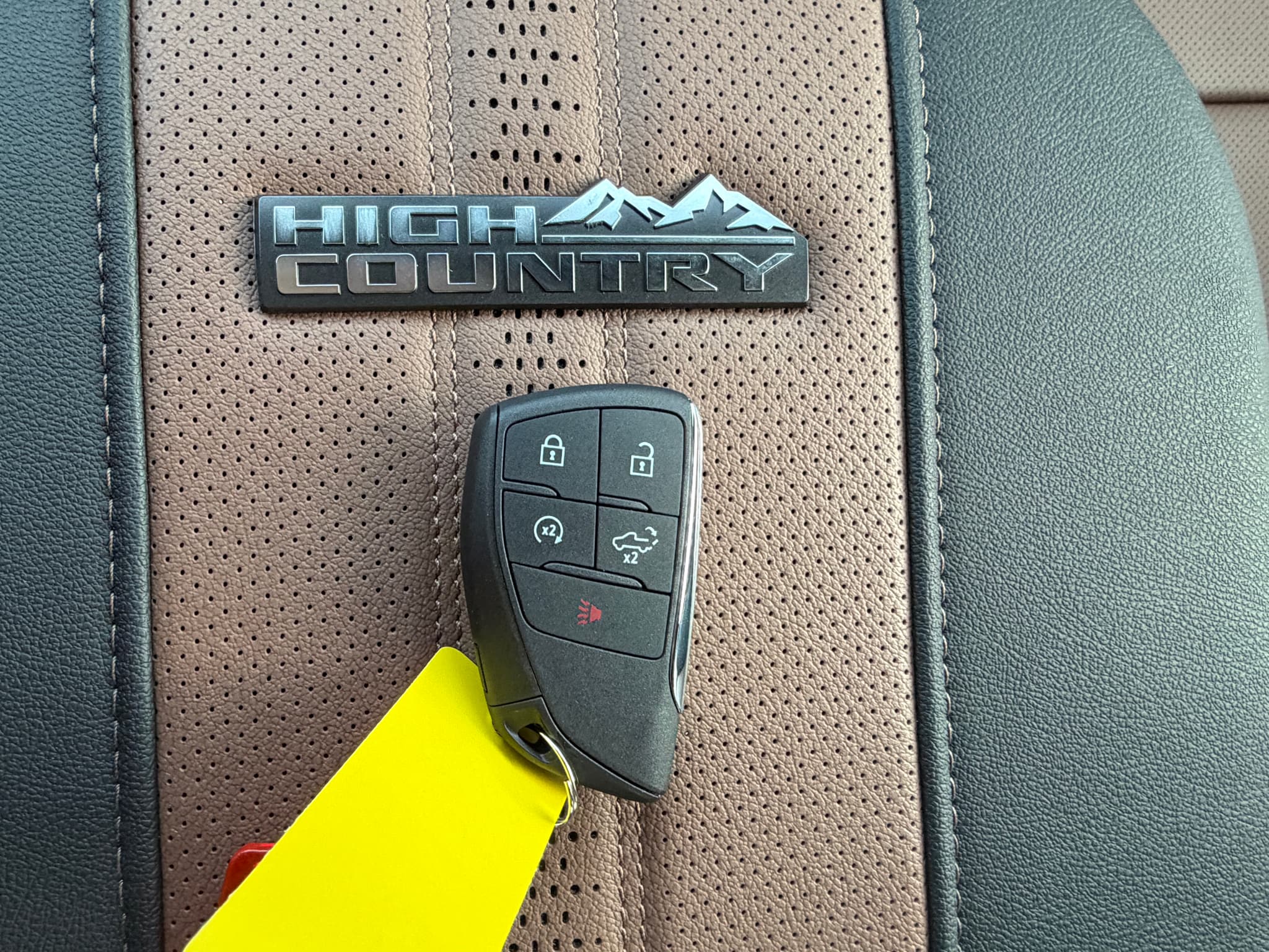 2026 Chevrolet Silverado 2500 HD High Country - Photo 8