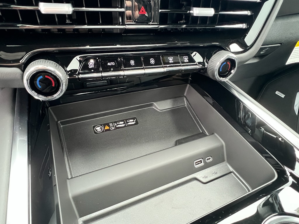 New 2026 Chevrolet Suburban Premier SUV