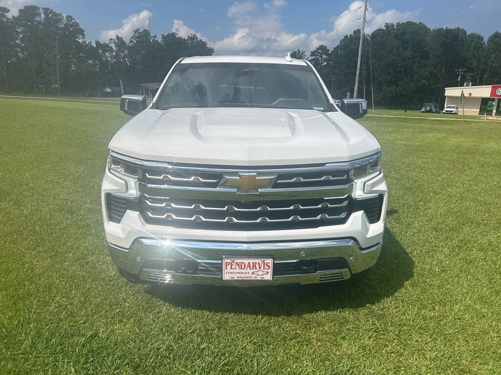 2024 Chevrolet Silverado 1500 LTZ photo 2