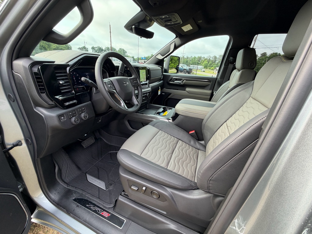 2026 Chevrolet Silverado 2500 HD ZR2 - Photo 15