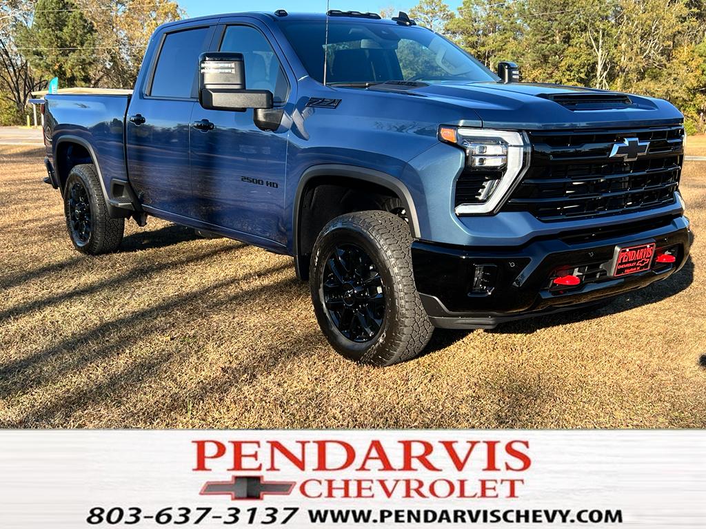 2026 Chevrolet Silverado 2500HD LT's photo