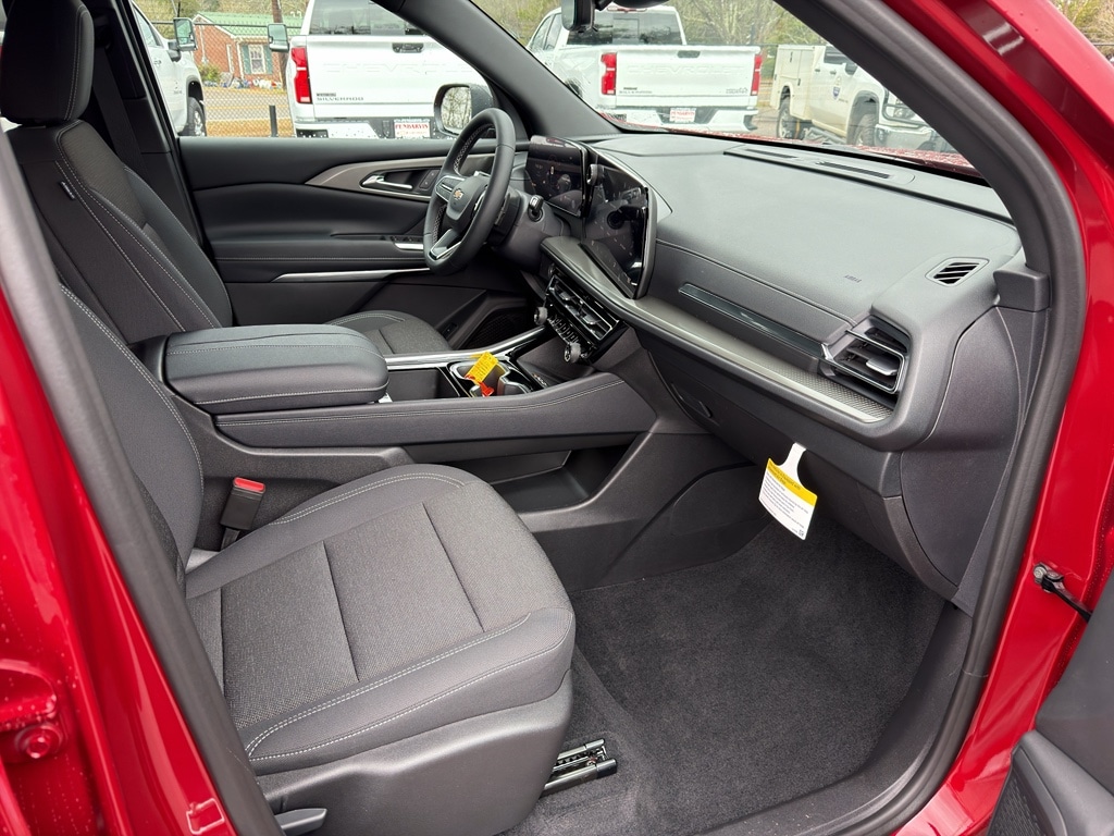 New 2026 Chevrolet Traverse LT SUV