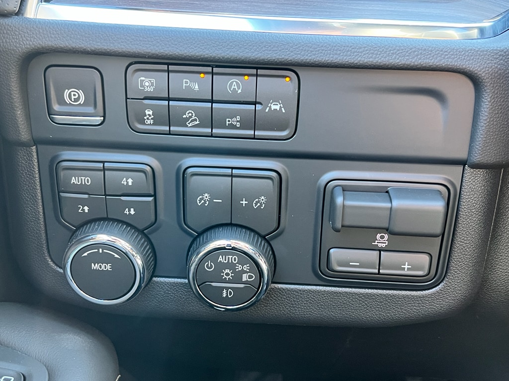 New 2026 Chevrolet Tahoe Premier SUV