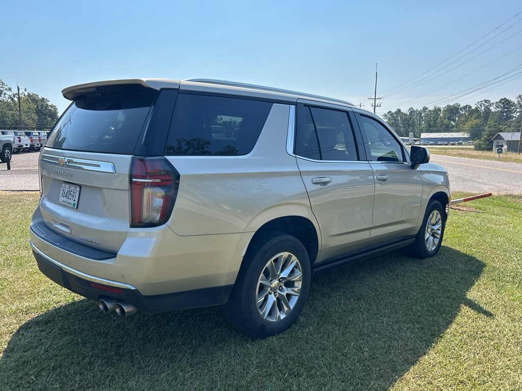 2022 Chevrolet Tahoe Premier photo 3