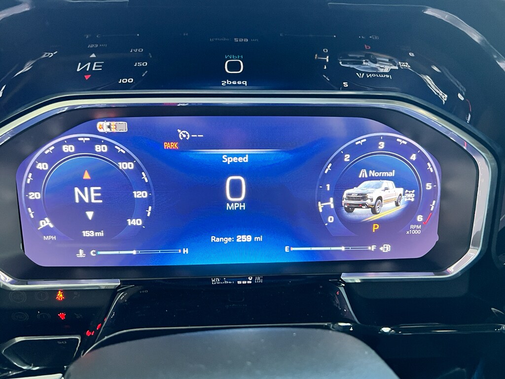 2026 Chevrolet Silverado 1500 LT Trail Boss photo 4