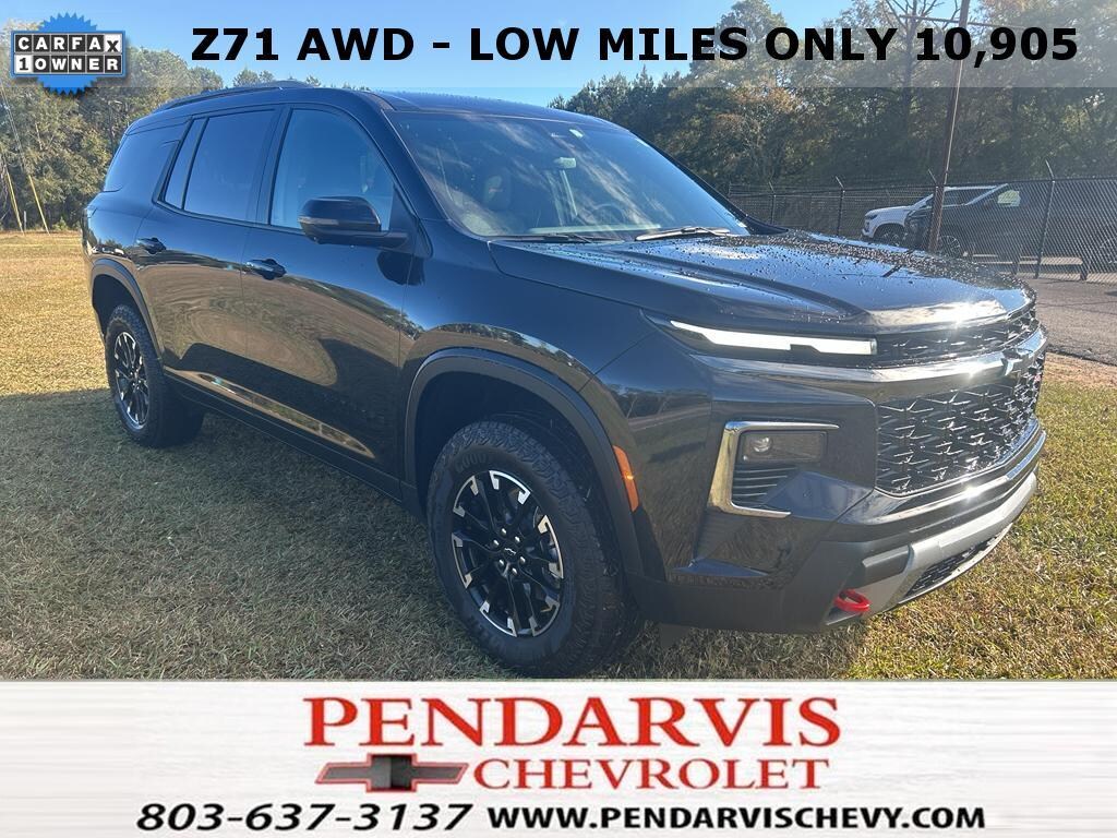Used 2024 Chevrolet Traverse Z71 SUV