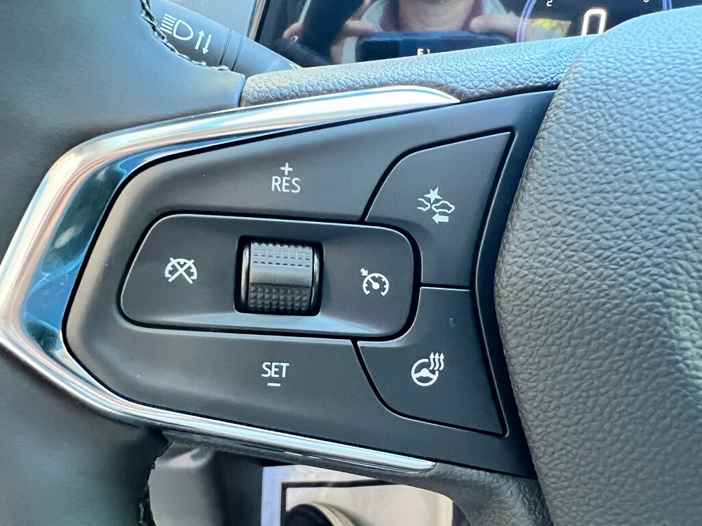 2026 Chevrolet Trax LT photo 3