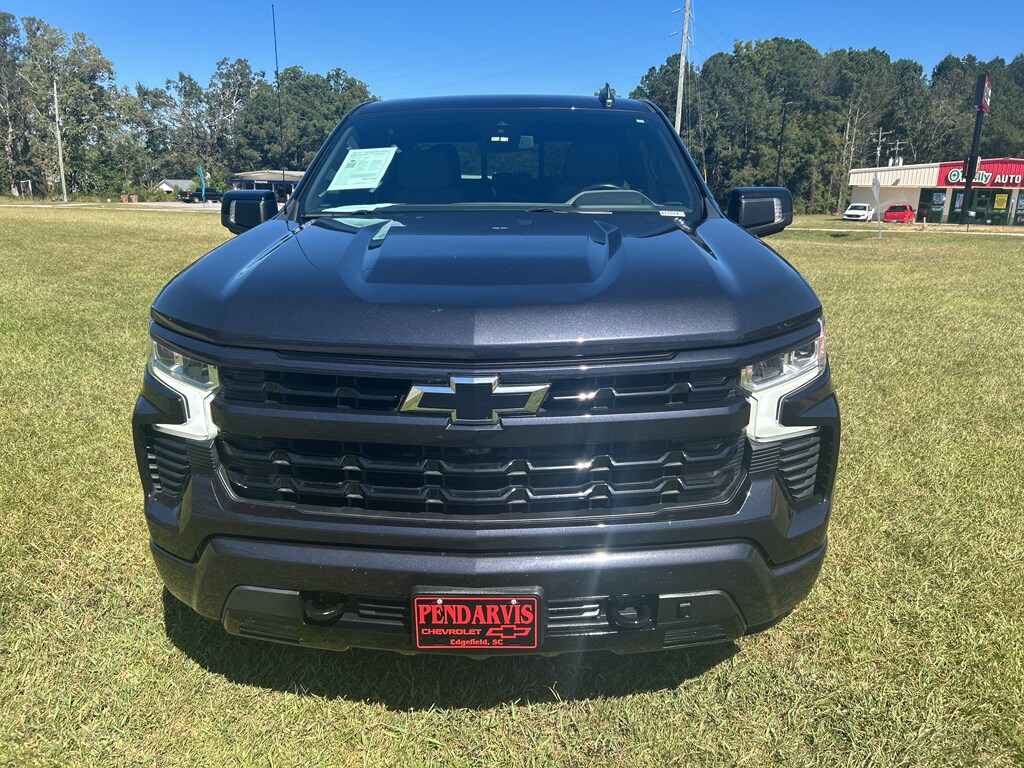 2023 Chevrolet Silverado 1500 RST photo 3