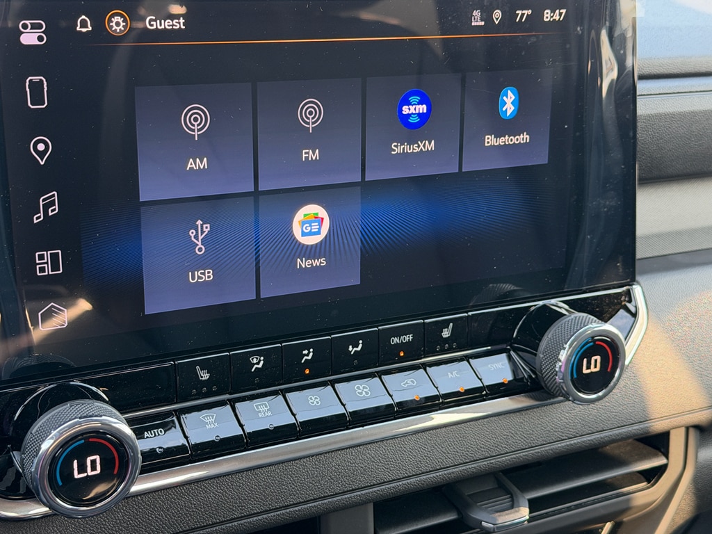 2026 Chevrolet Colorado Trail Boss - Photo 8