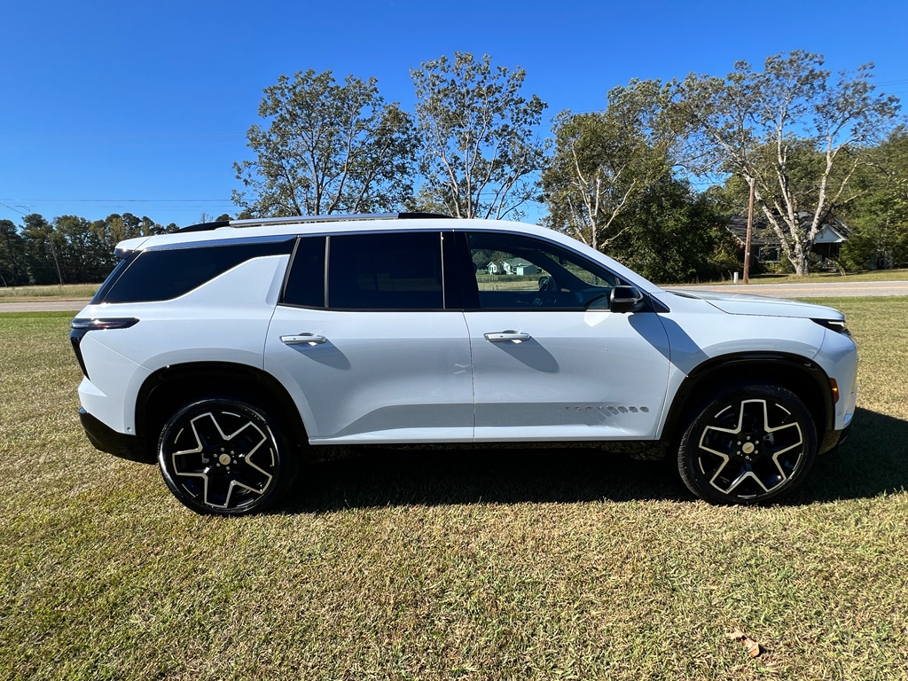 New 2026 Chevrolet Traverse High Country SUV