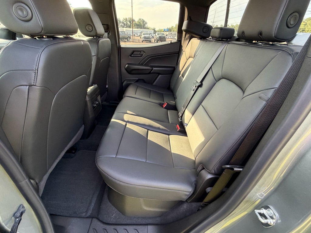 2026 Chevrolet Colorado Trail Boss - Photo 14