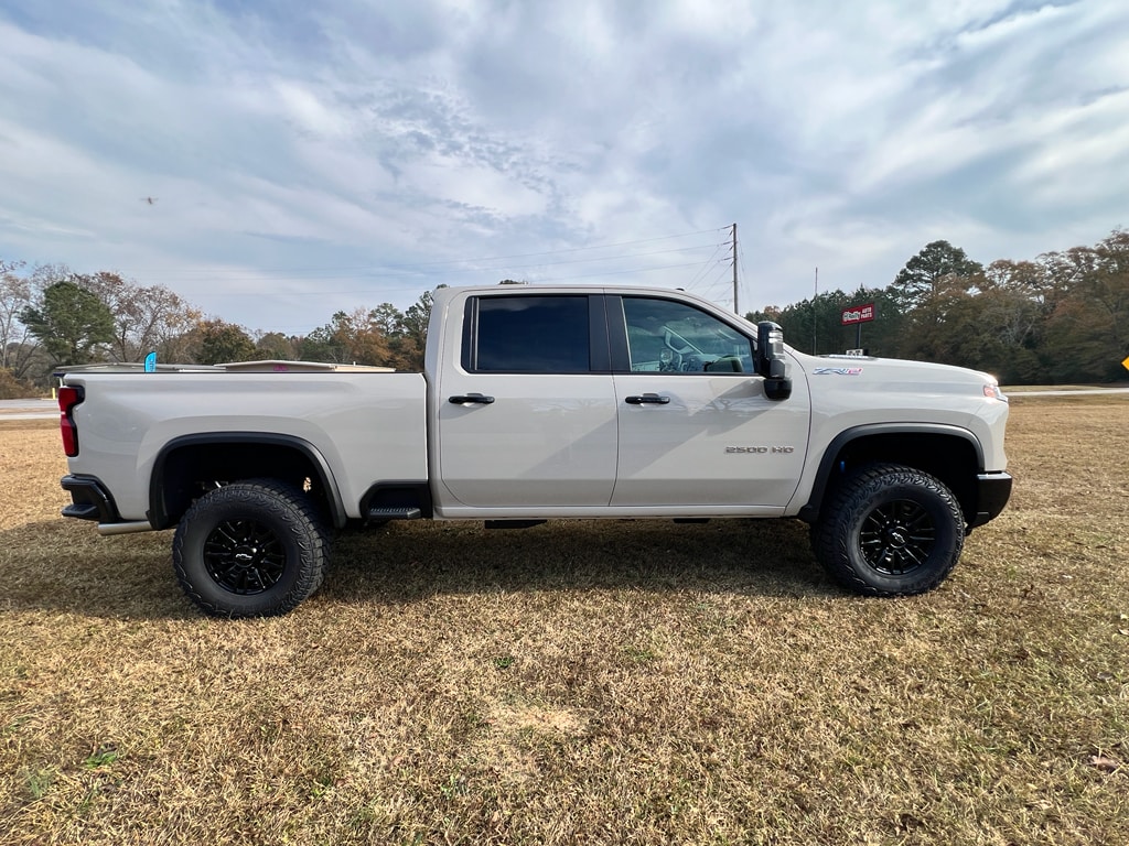 New 2026 Chevrolet Silverado 2500 HD ZR2 Truck