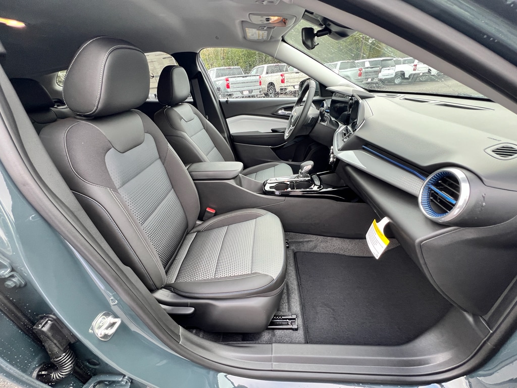 New 2026 Chevrolet Trax LT SUV