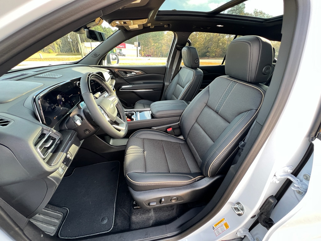 New 2026 Chevrolet Traverse High Country SUV