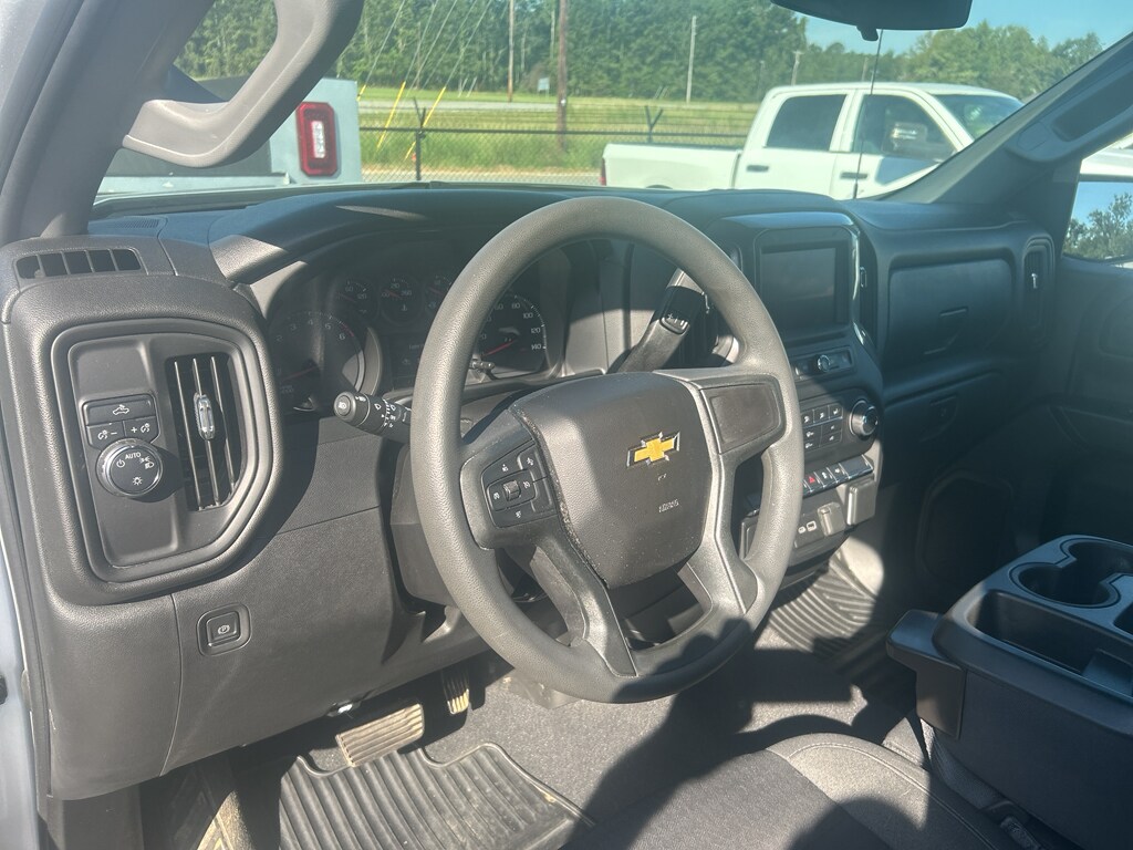 2022 Chevrolet Silverado 1500 Custom photo 4