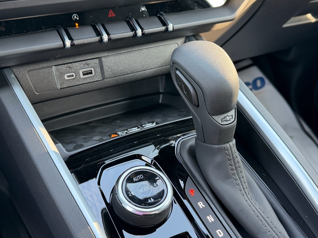 2026 Chevrolet Colorado Trail Boss - Photo 7
