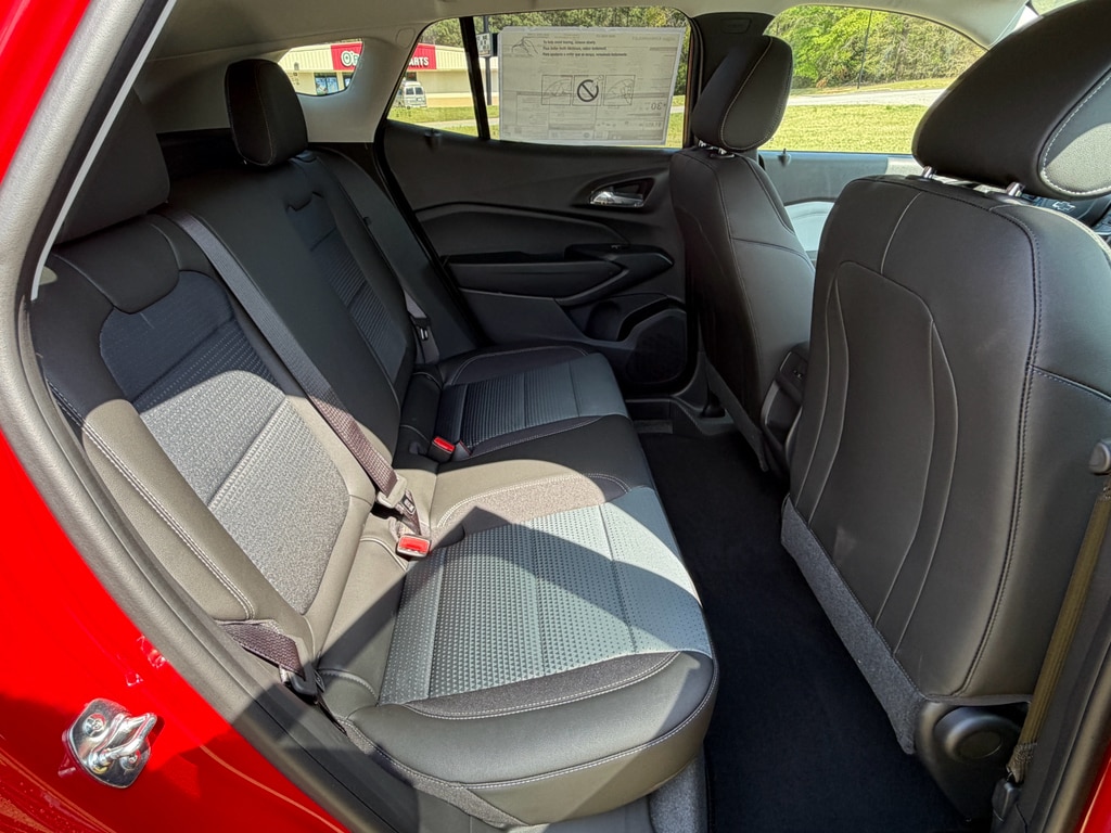 2026 Chevrolet Trax LT - Photo 23