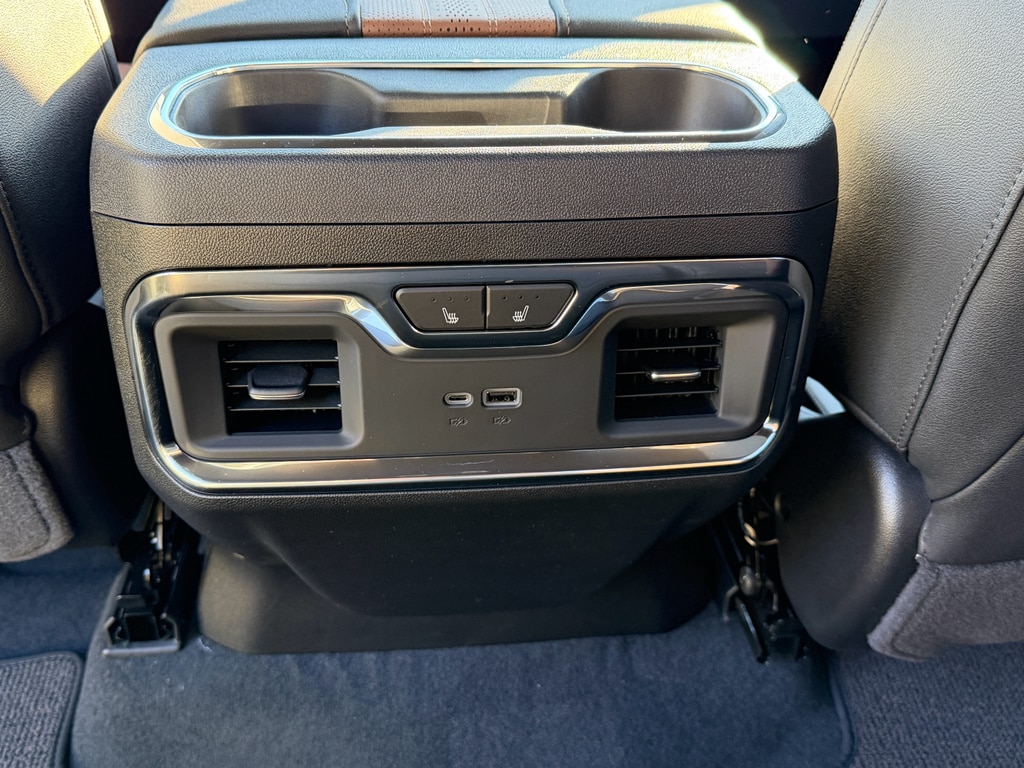 2026 Chevrolet Silverado 2500 HD High Country - Photo 19