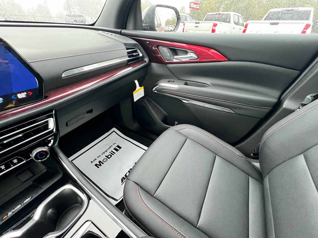 2026 Chevrolet Traverse Z71 - Photo 25