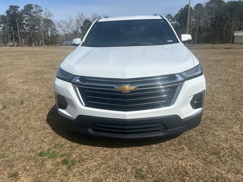 Used 2023 Chevrolet Traverse LT Cloth SUV